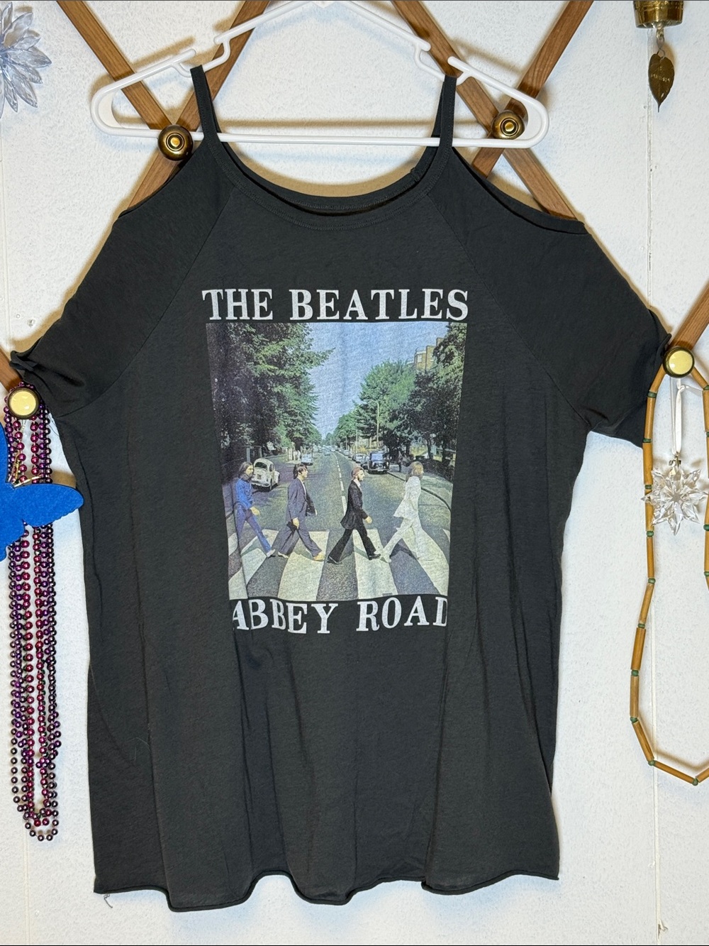 torrid Black The Beatles Abbey Road Cold-Shoulder Graphic Tee